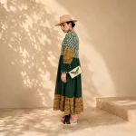 پیراهن بلند باتیک رنگ سبز |مزون‌دوز | تک‌نسخه - تصویر 2
